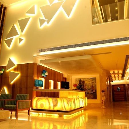 Kvm Hotels Srirangam Tiruchirappalli 外观 照片